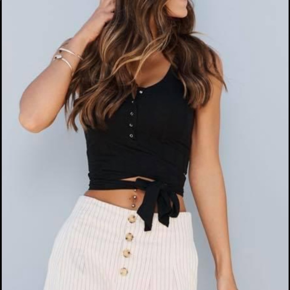 Counting On You Crop Top (black)